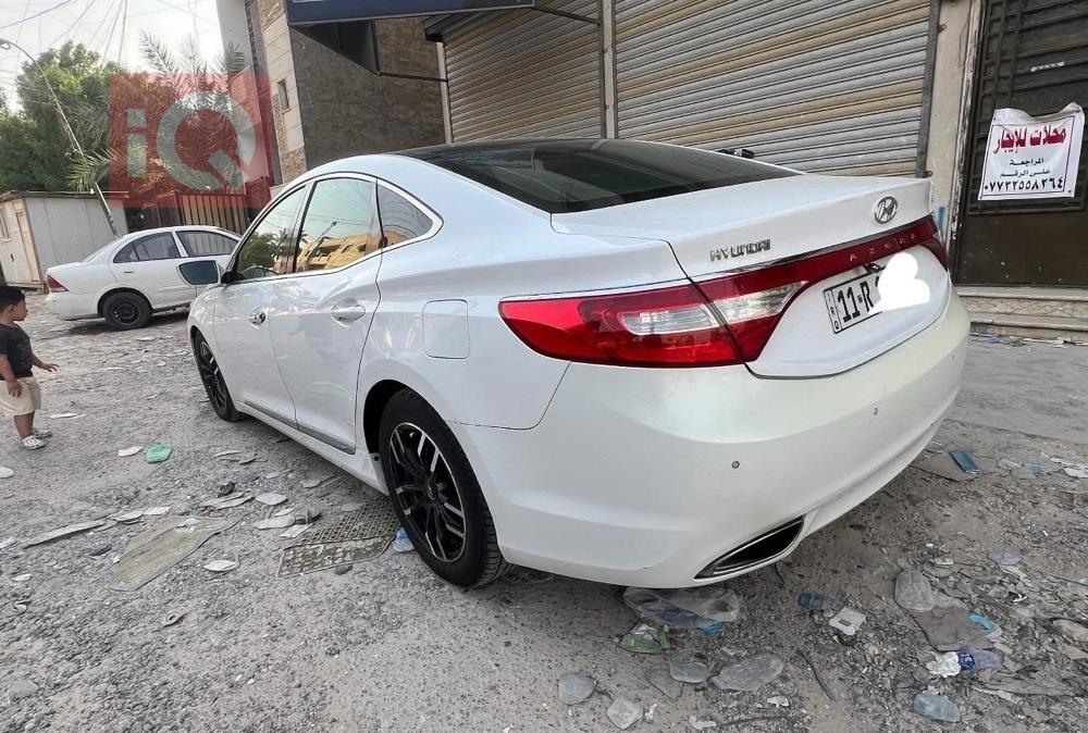 هیوندای ازێرا